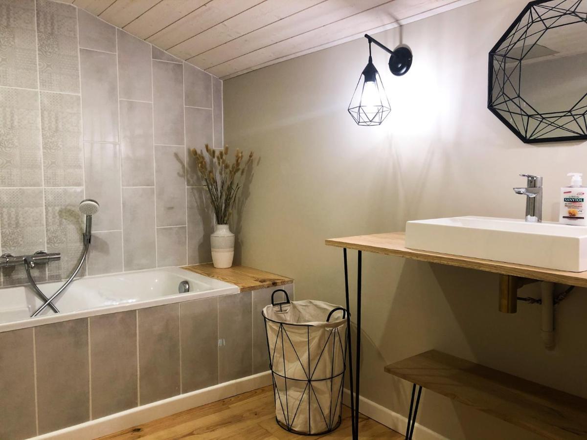 Le Bois Aux Feuilles Blanches Villa Saint-Michel-Mont-Mercure Ngoại thất bức ảnh